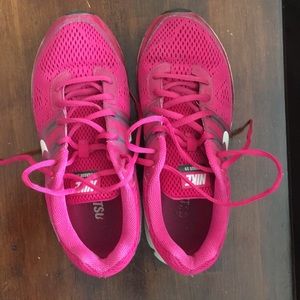 Hot pink Nike Pegasus 29 Athletic shoes